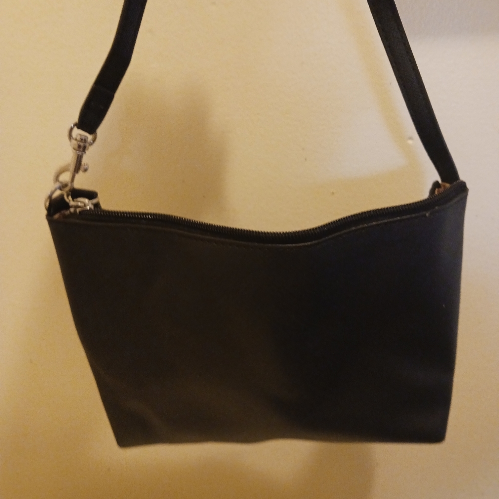 Used Bag - Picture 3 of 4